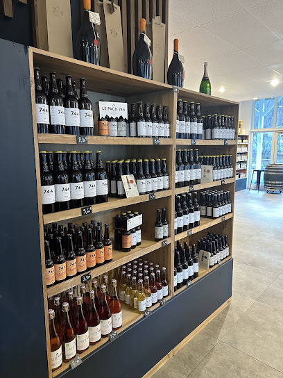 Halles Des Aravis Poissonnerie, Poissonnerie à Thônes